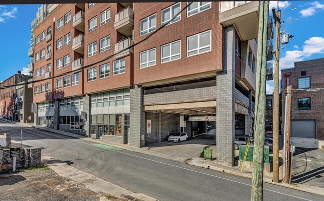 Photo - 12 S Lexington Ave Unit 402