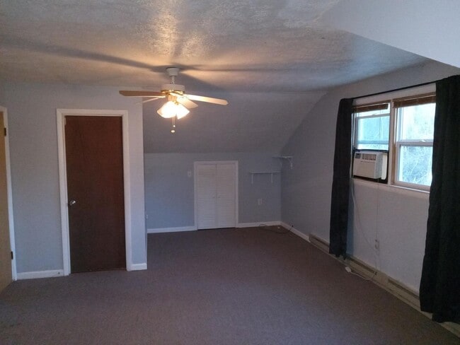 Photo - WCU Student 2 Bedroom 2 Bath Townhouse 1 m...