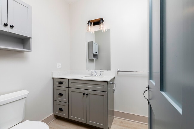 Photo - 86 Chosen Vale Ln