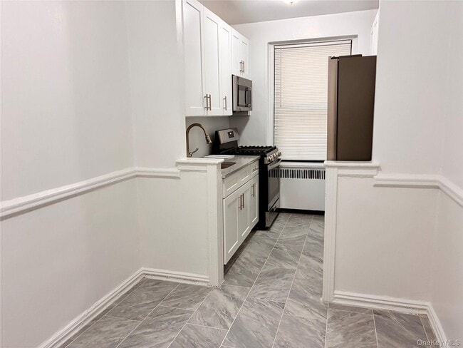 Photo - 2685 Creston Ave Unit 1B