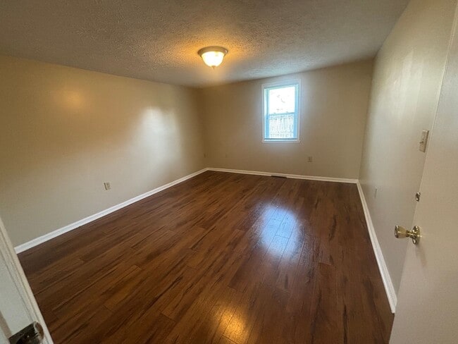 Photo - Radford, 2 BR / 1 BA, Available Now