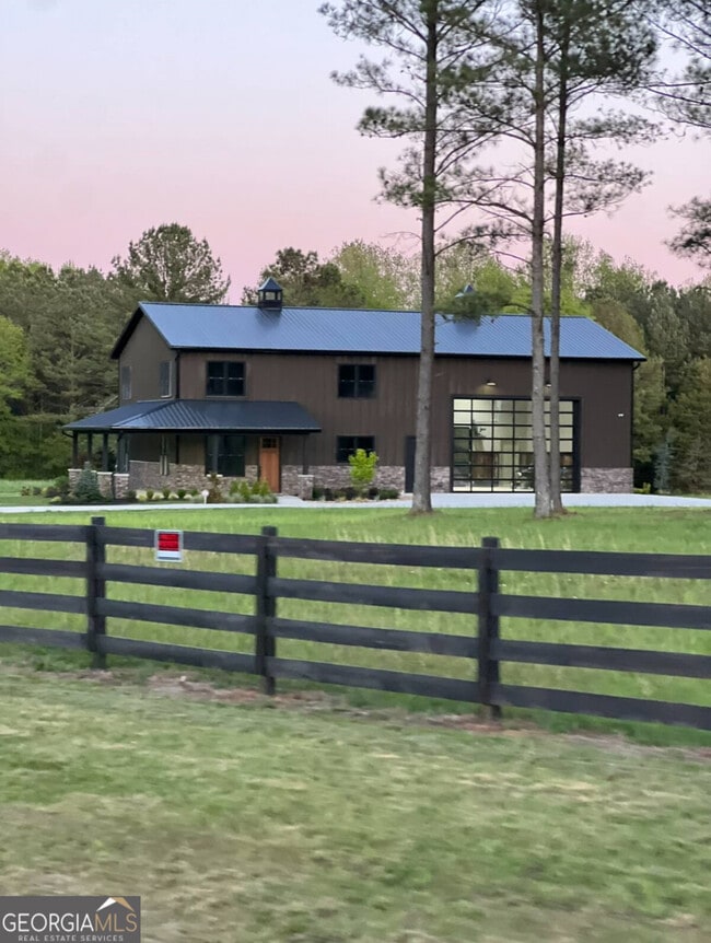 Photo - 950 Island Shoals Rd