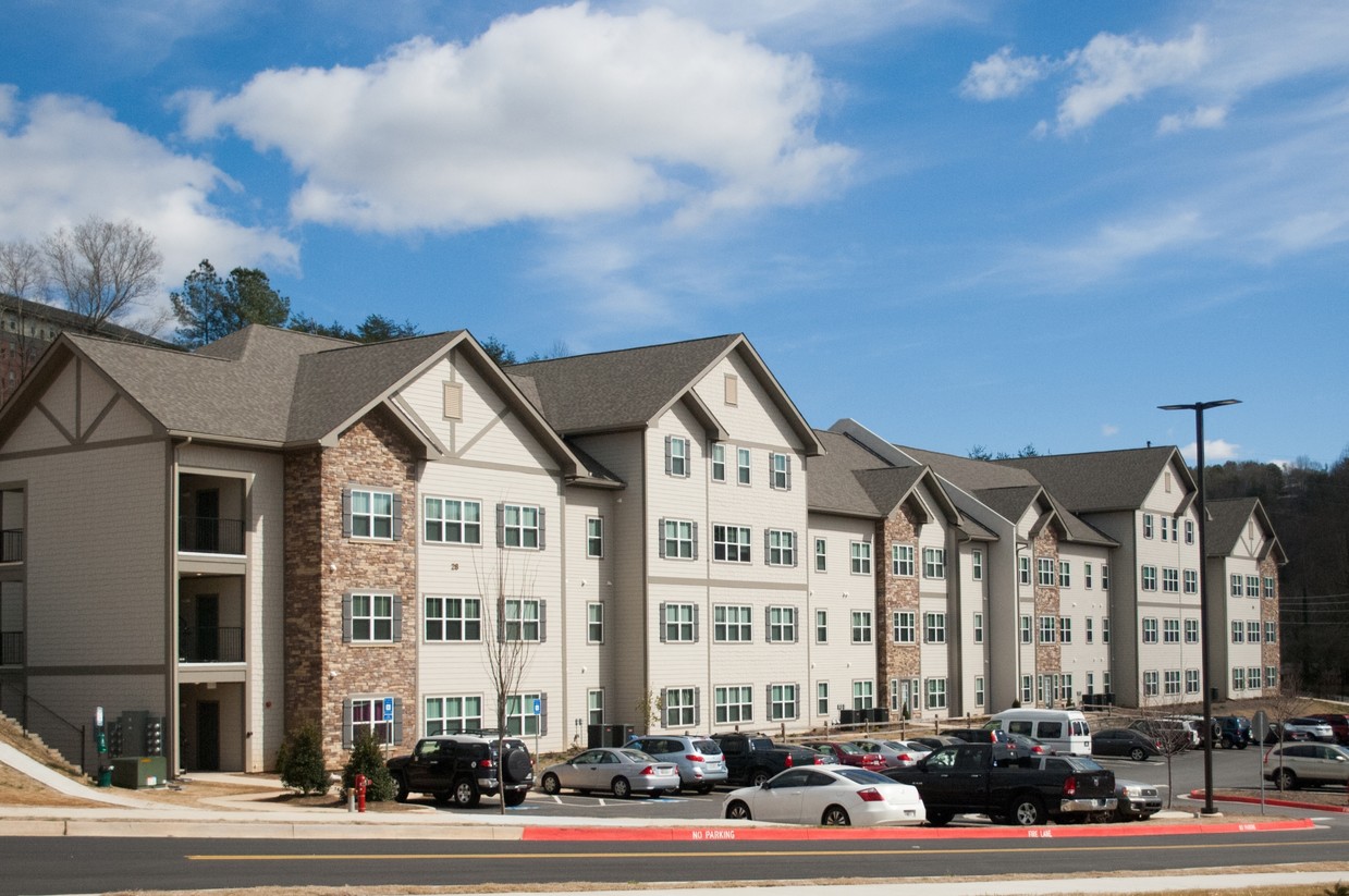 Photo - Bellamy at Dahlonega Student Housing