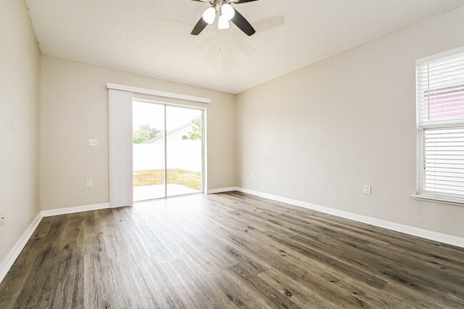 Photo - 12913 Brookcrest Pl