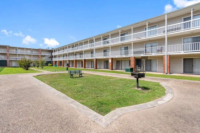 Photo - Bellemont Victoria I