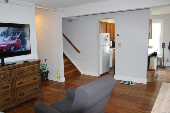 Photo - 66 Bridge St Unit 5