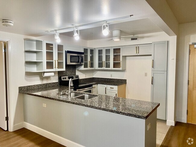 Building Photo - Keola Lai - Spacious 2/2/2 in Kakaako Unit 1209 Rental