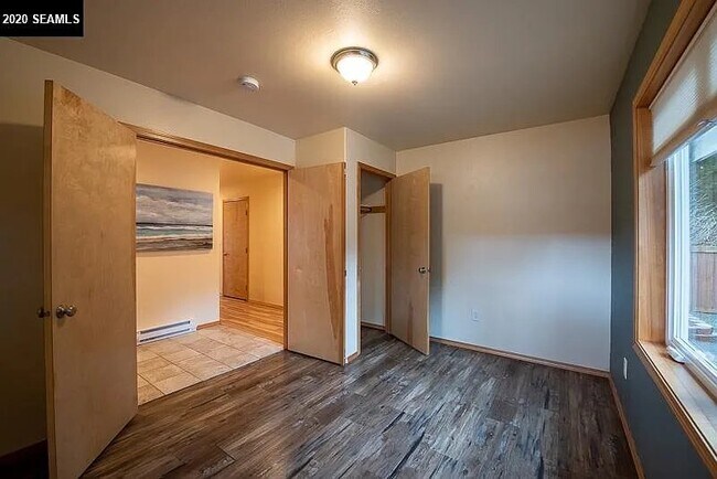 Photo - 4345 Windfall Ave