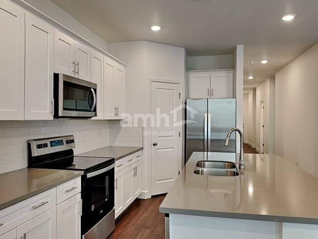 Photo - 6628 S 42nd Dr