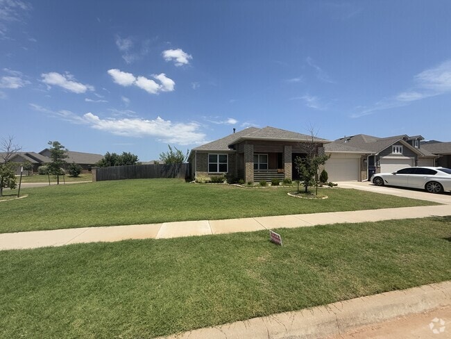 Building Photo - 18808 Bajo Dr Rental
