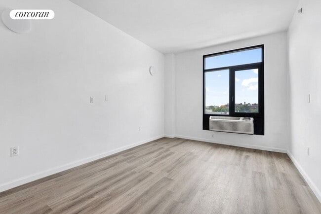 Photo - 4622 Fort Hamilton Pkwy