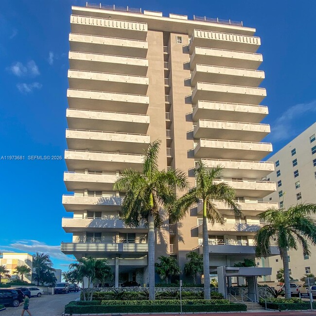 Photo - 9225 Collins Ave Unit 1010