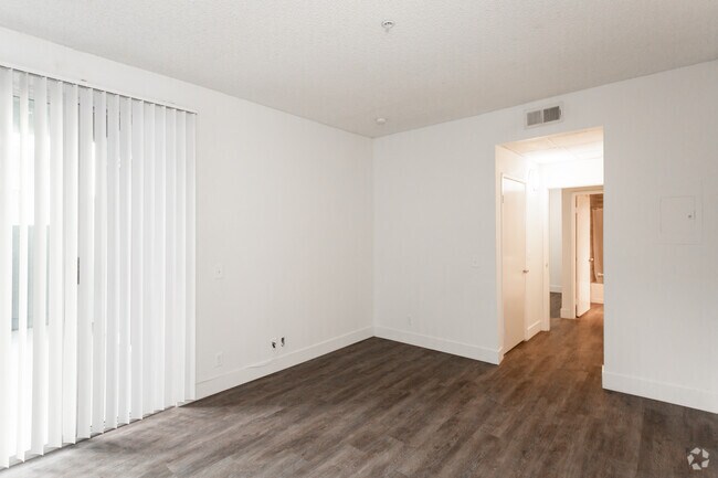 1HAB, 1BA - Habitación
