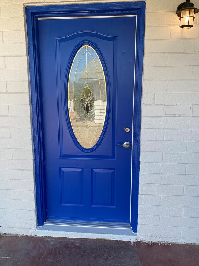 Photo - 807 E Amelia Ave