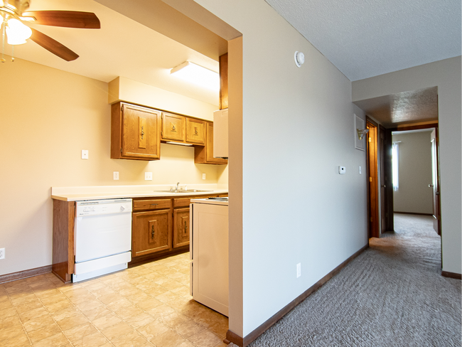 Photo - Lake Shore Place