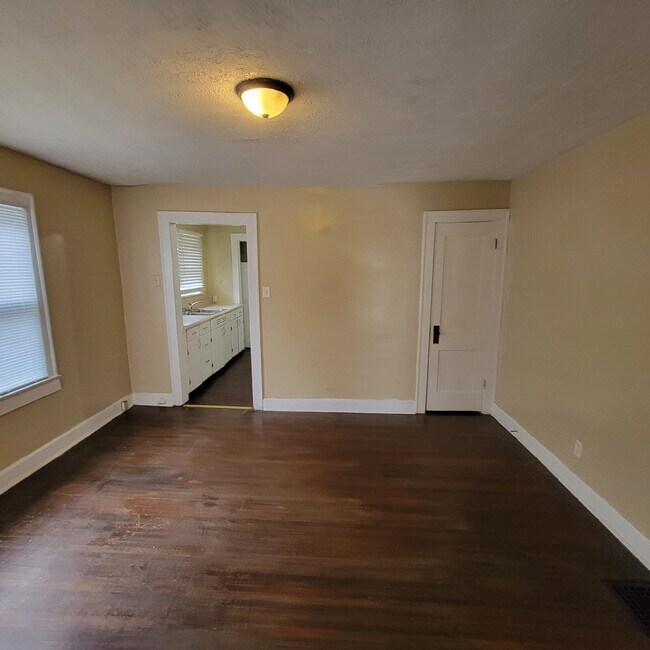 Photo - Near East 3BR/1BA House ready to LEASE!