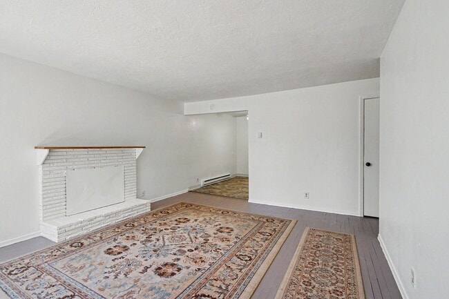 Photo - 2519-2521 Hyde Ct SE