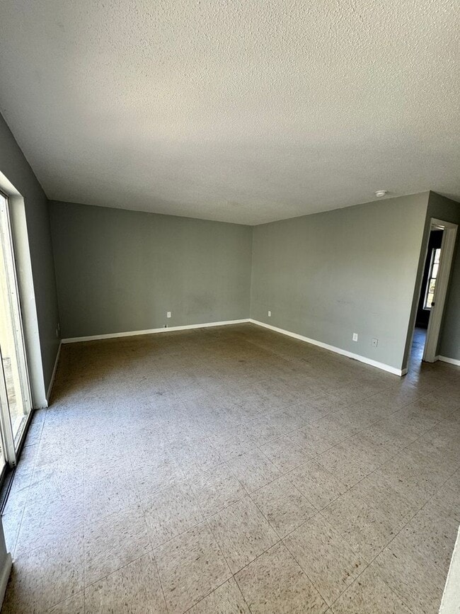 Photo - 37540 Martin Luther King Blvd Unit B
