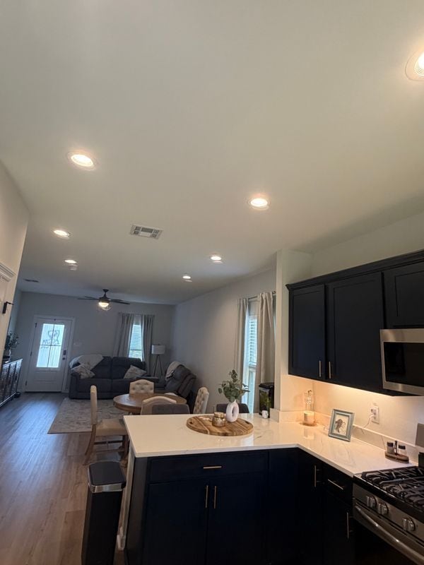 Photo - 106 Lightbourne Dr