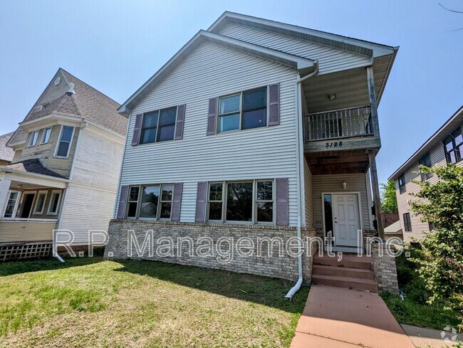 Building Photo - 3128 Lyndale Ave S Unit Apt A