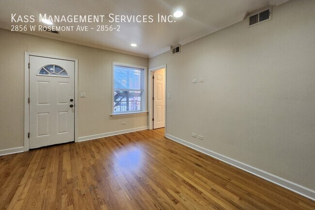 Photo - 2856 W Rosemont Ave Unit 2856-2