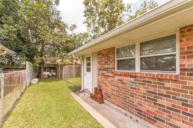 Photo - 4513 Temple St