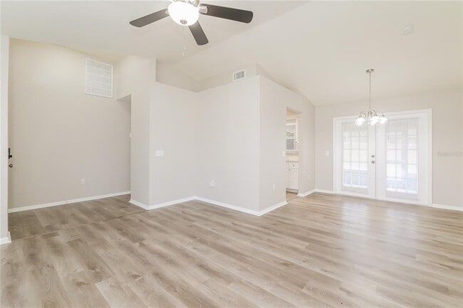 Photo - 171 Bergen Cir