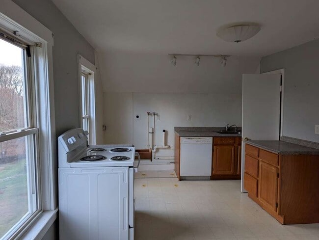 Photo - 91 Maplewood Ave Unit 2