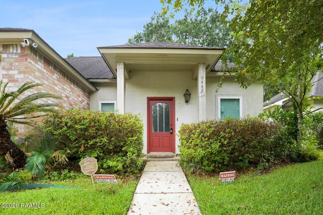 9442 Boone Ave