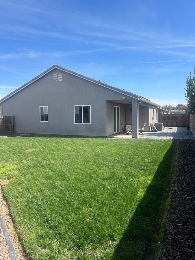 Tulare Home for Rent coming soon! - Tulare Home for Rent coming soon!