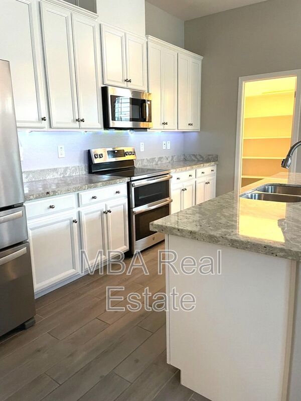 Photo - 14870 W Encanto Blvd