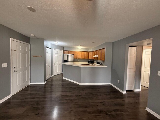 Photo - 1401 Millbrook Trail