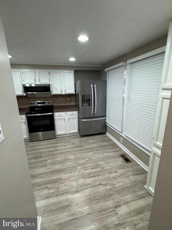 520 Ellrose Ct