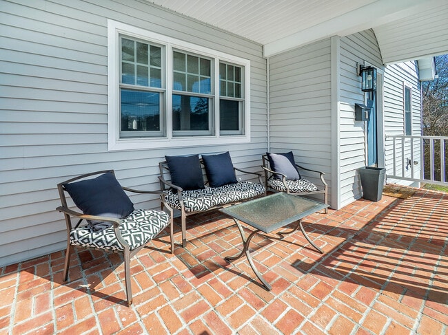 Photo - 17 Winans Pl