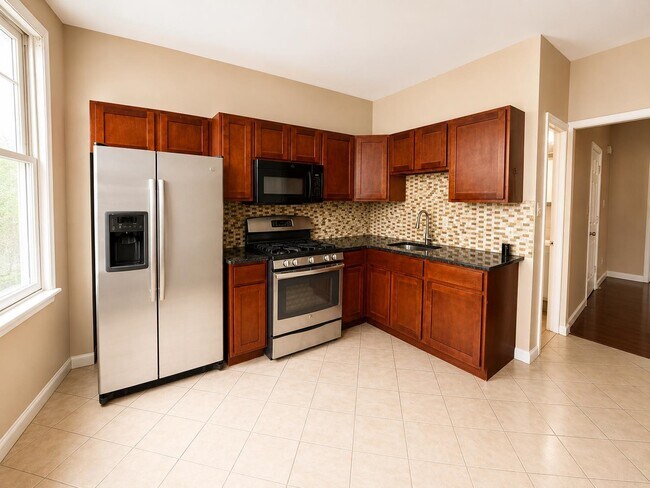 Photo - 804 27th St Unit 2