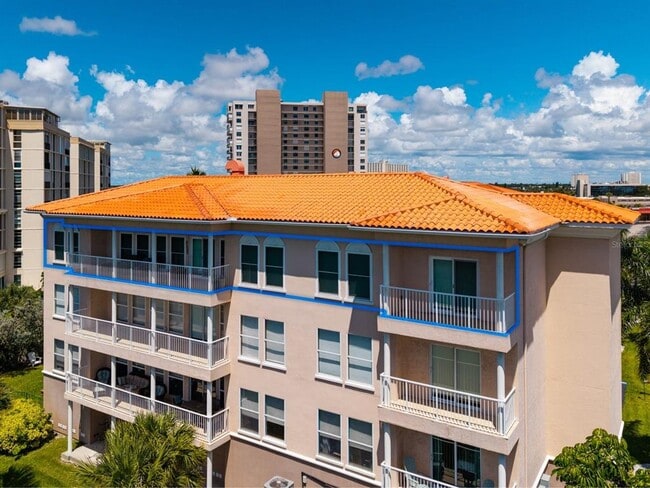 Building Photo - 3333 Pasadena Ave S Unit A3