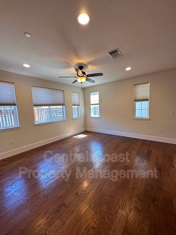 Photo - 13538 Warren Ave