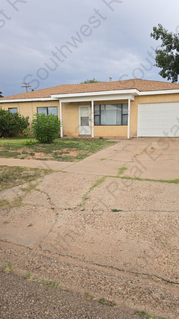 Building Photo - Freshly Updated 3 bedroom home