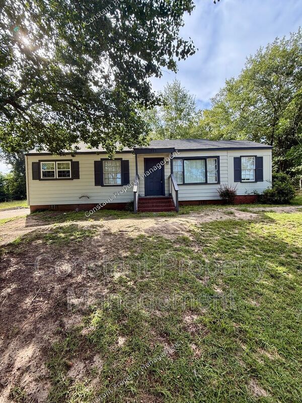 Building Photo - 1533 Engle Dr Rental