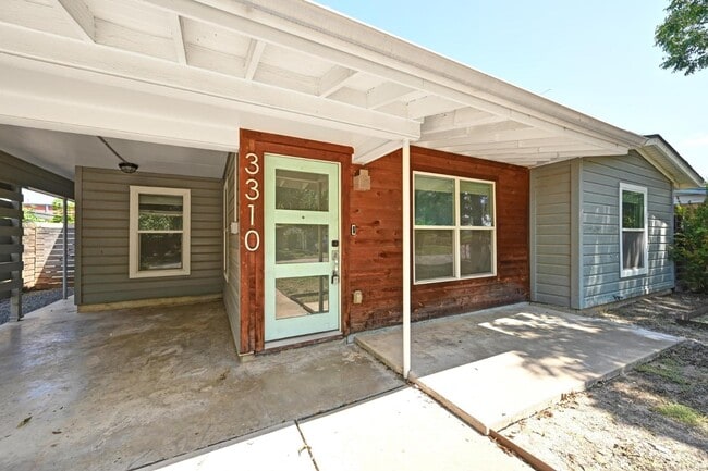 Building Photo - 3310 Bengston St Rental