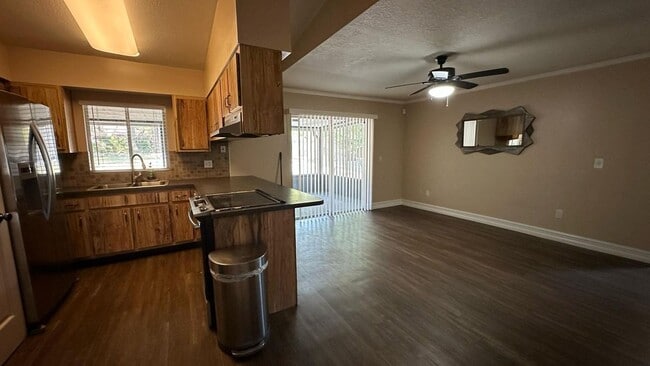 Photo - 102 Winding Ridge Dr