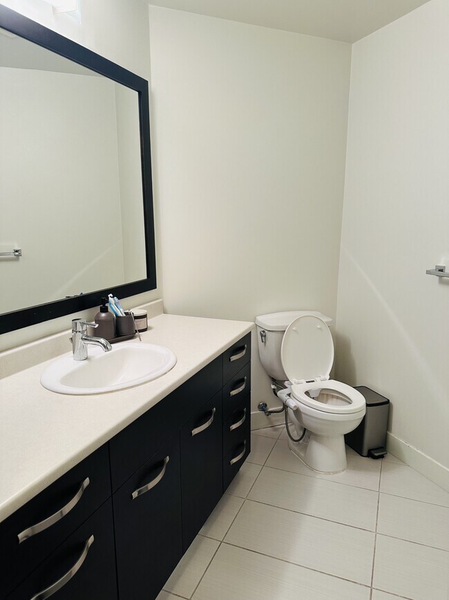 Photo - 1975-1975 McCallum Rd