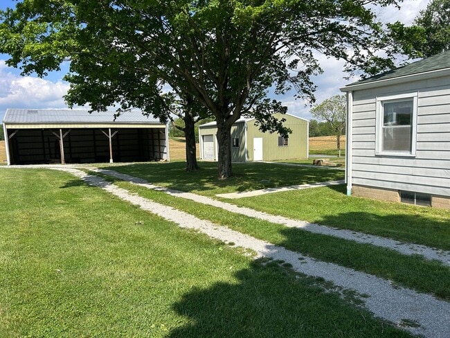 Photo - Country Living at Its Finest!