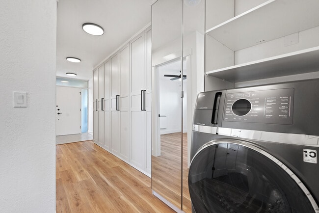 Hallway & Washer Dryer