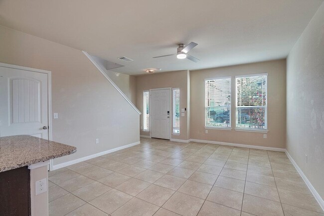 Photo - 412 Cane River Rd