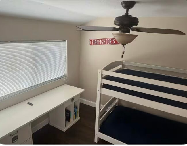 Photo - 8145-8142 8 1/2 Ave