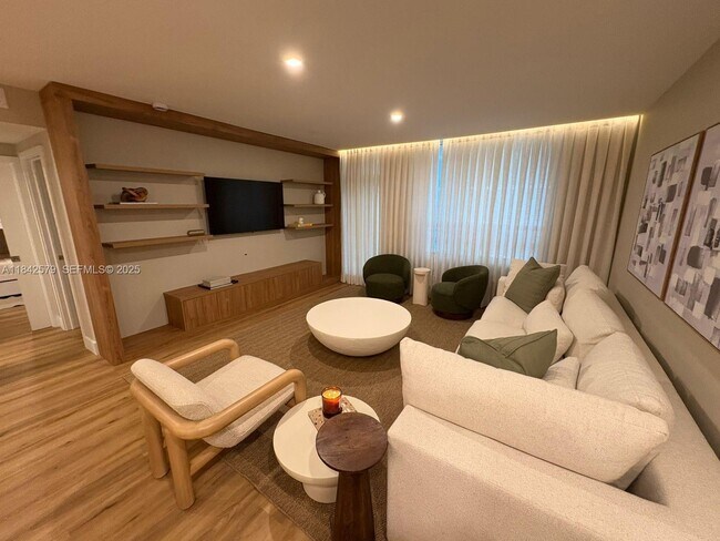 Building Photo - 10185 Collins Ave Unit 1220