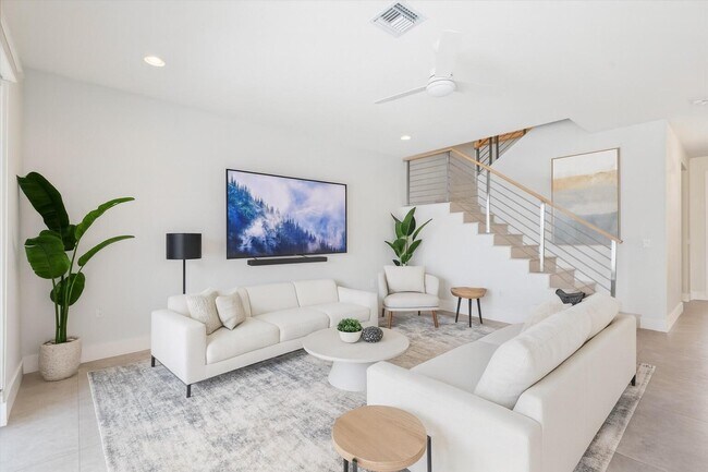 Photo - 15377 Green River Ct