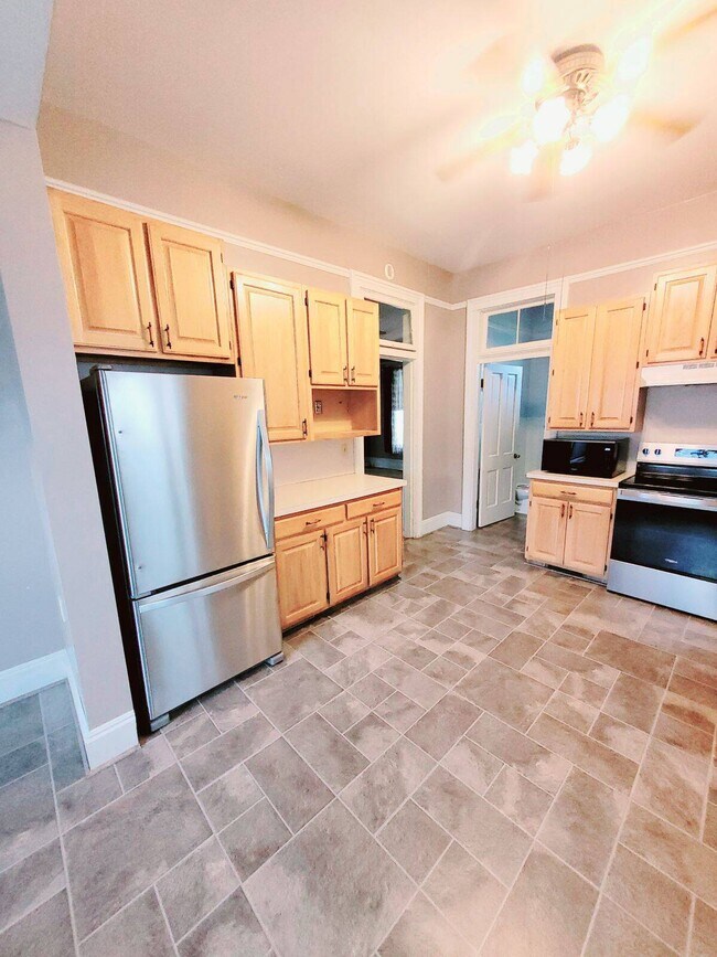 Photo - 103 W 1st Ave