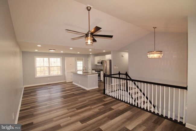 Photo - 44 Hidden Lake Dr